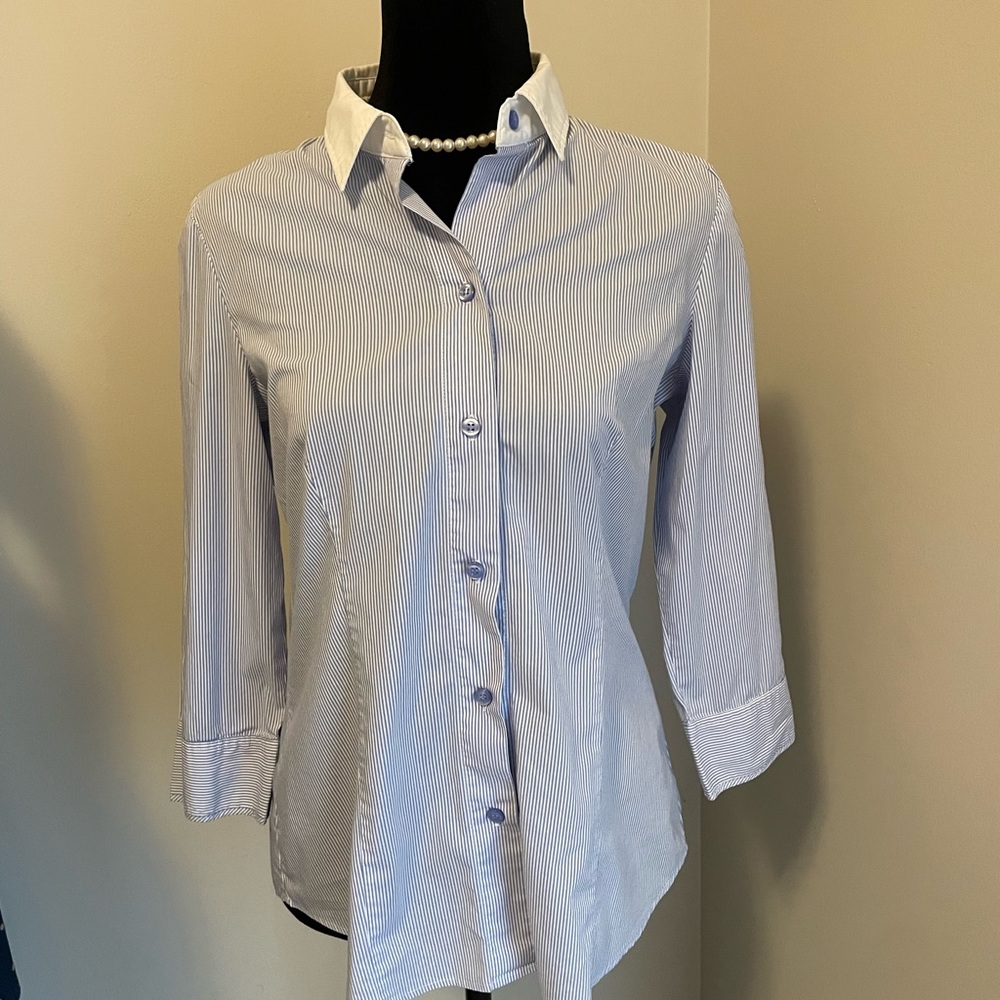 Medium size, quarter length sleeve blouse, pinstripe